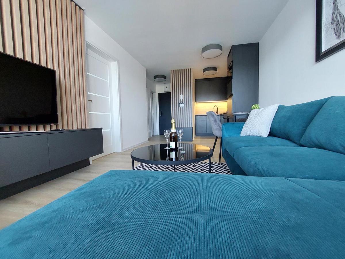 Apartman Centrum S Parkovanim โกชิเซ ภายนอก รูปภาพ